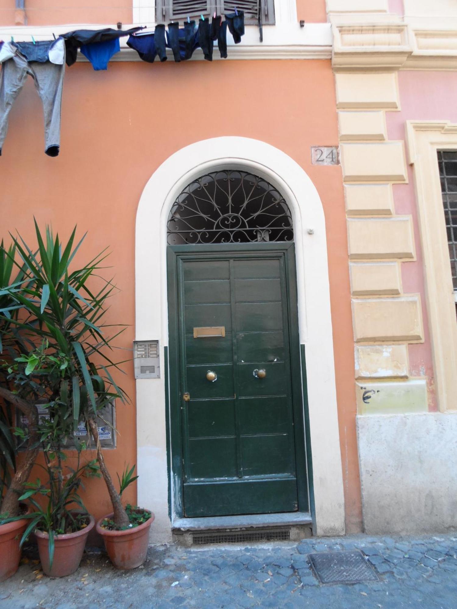 Vaticano Ohana Suite Trastevere Roma Exterior foto